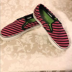 Vans pink & black shoes